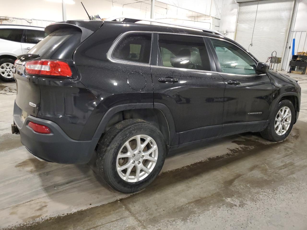 2015 Jeep Grand Cherokee VIN 1C4PJMCS7FW774509 Copart auction photo, front end damage thumbnail 3