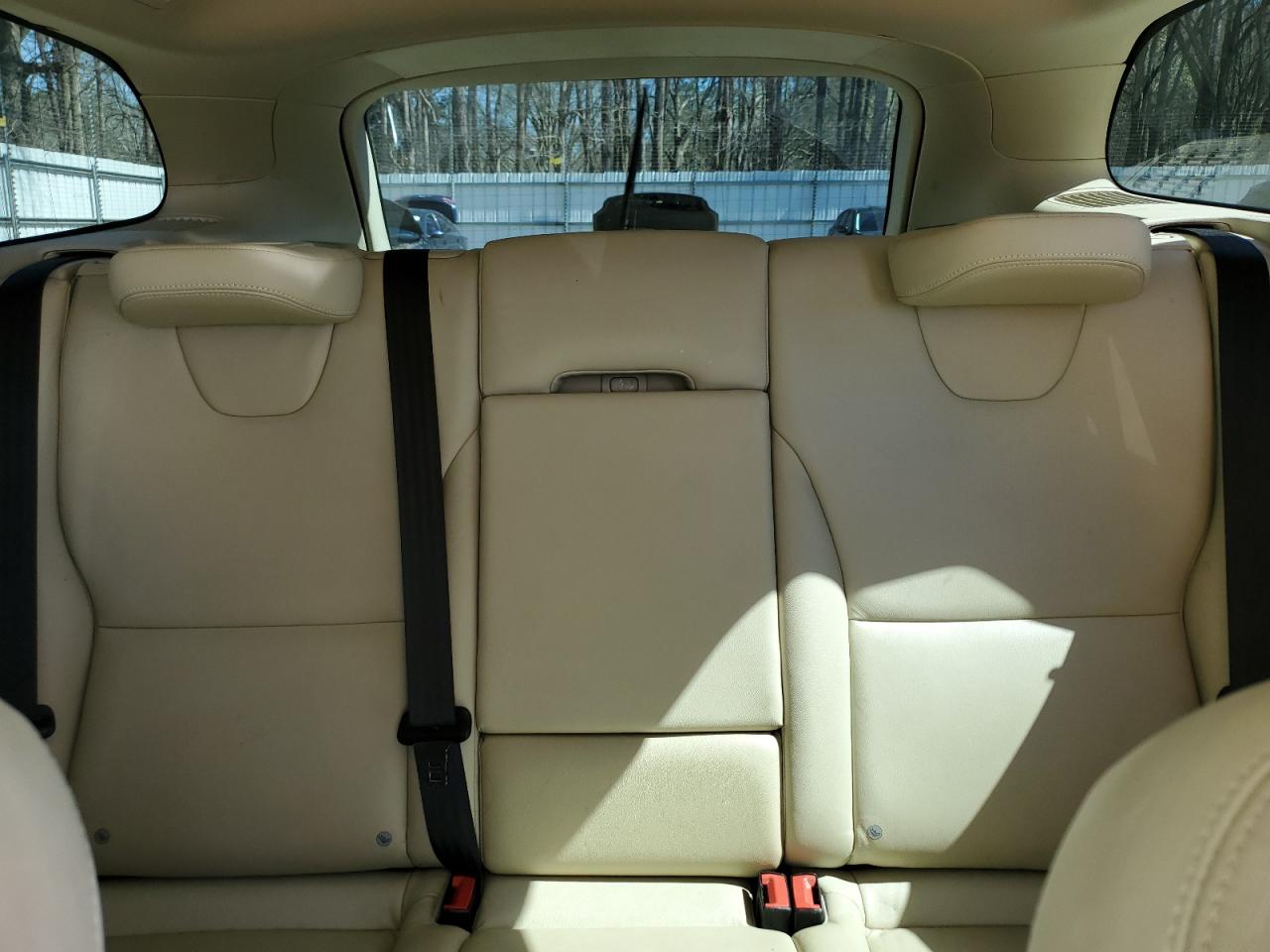2015 Volvo XC60 VIN YV440MDC9F2618103 Copart auction photo, front end damage thumbnail 10