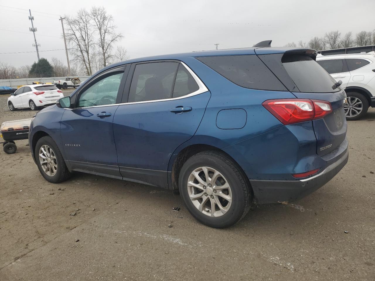 2019 Chevrolet Equinox VIN 3GNAXUEV2KL271795 Copart auction photo, front end / side damage thumbnail 2