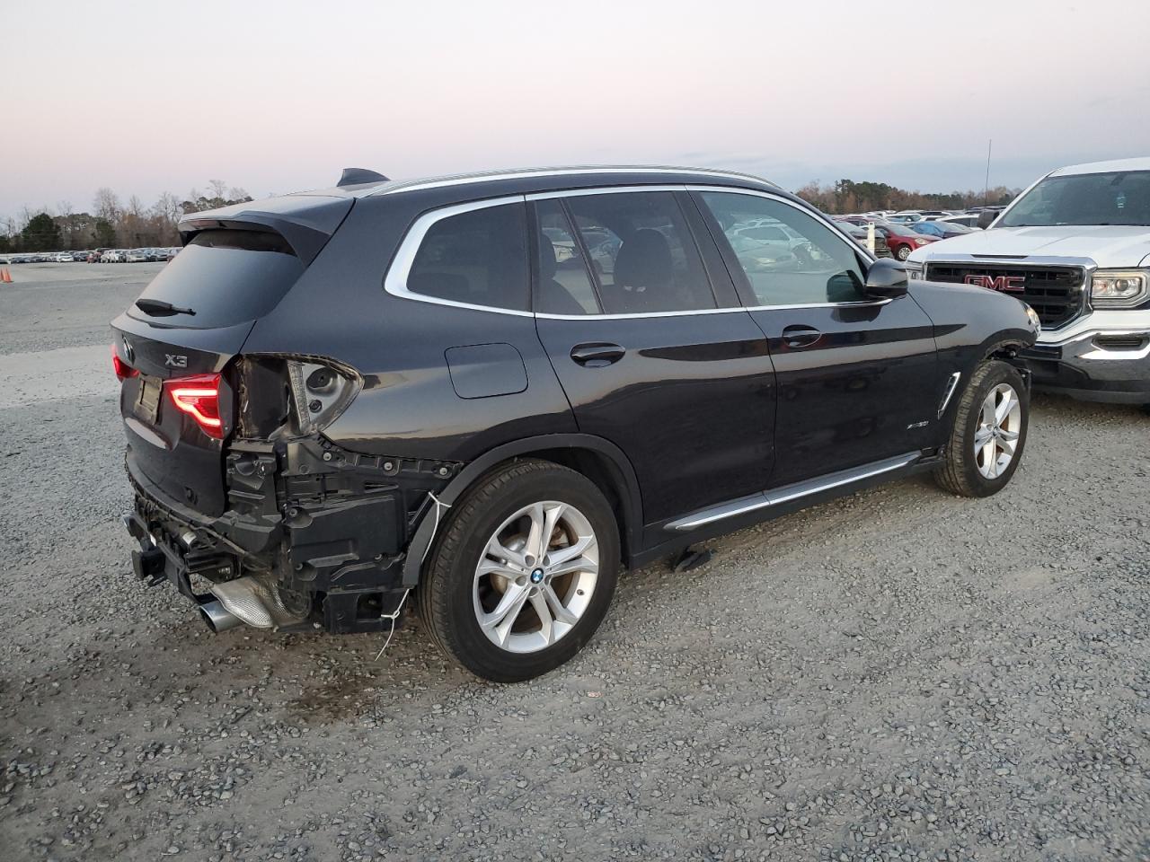 2018 BMW X3 VIN 5UXTR9C50JLC76520 Copart auction photo, side damage thumbnail 3