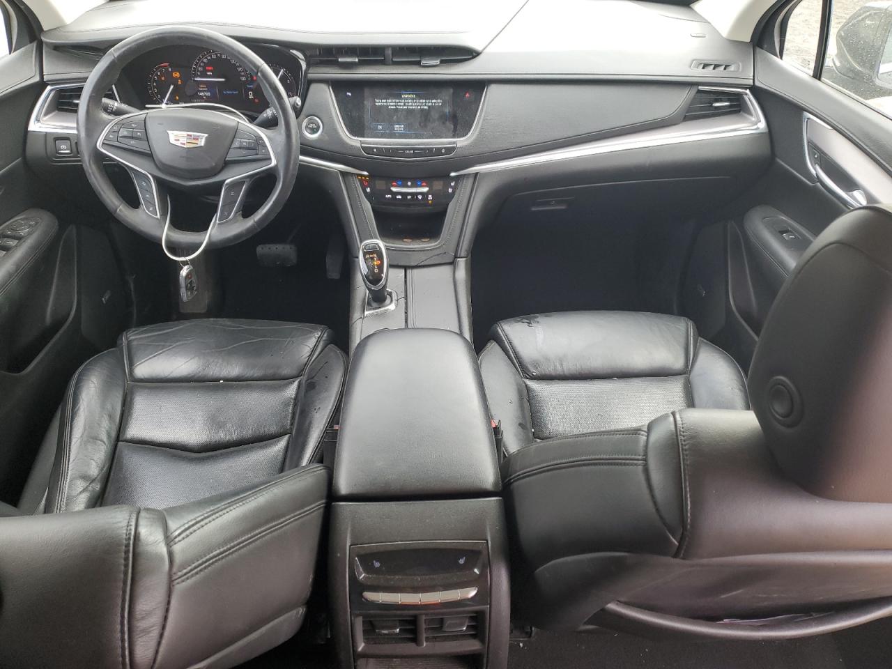 2018 Cadillac XT5 VIN 1GYKNFRS6JZ120247 Copart auction photo, side / front end damage thumbnail 8