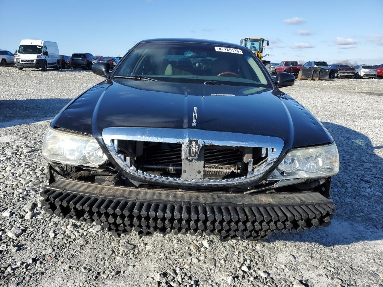 2010 Lincoln Town Car VIN 2LNBL8CV6AX602017 Copart auction photo, front end damage thumbnail 5