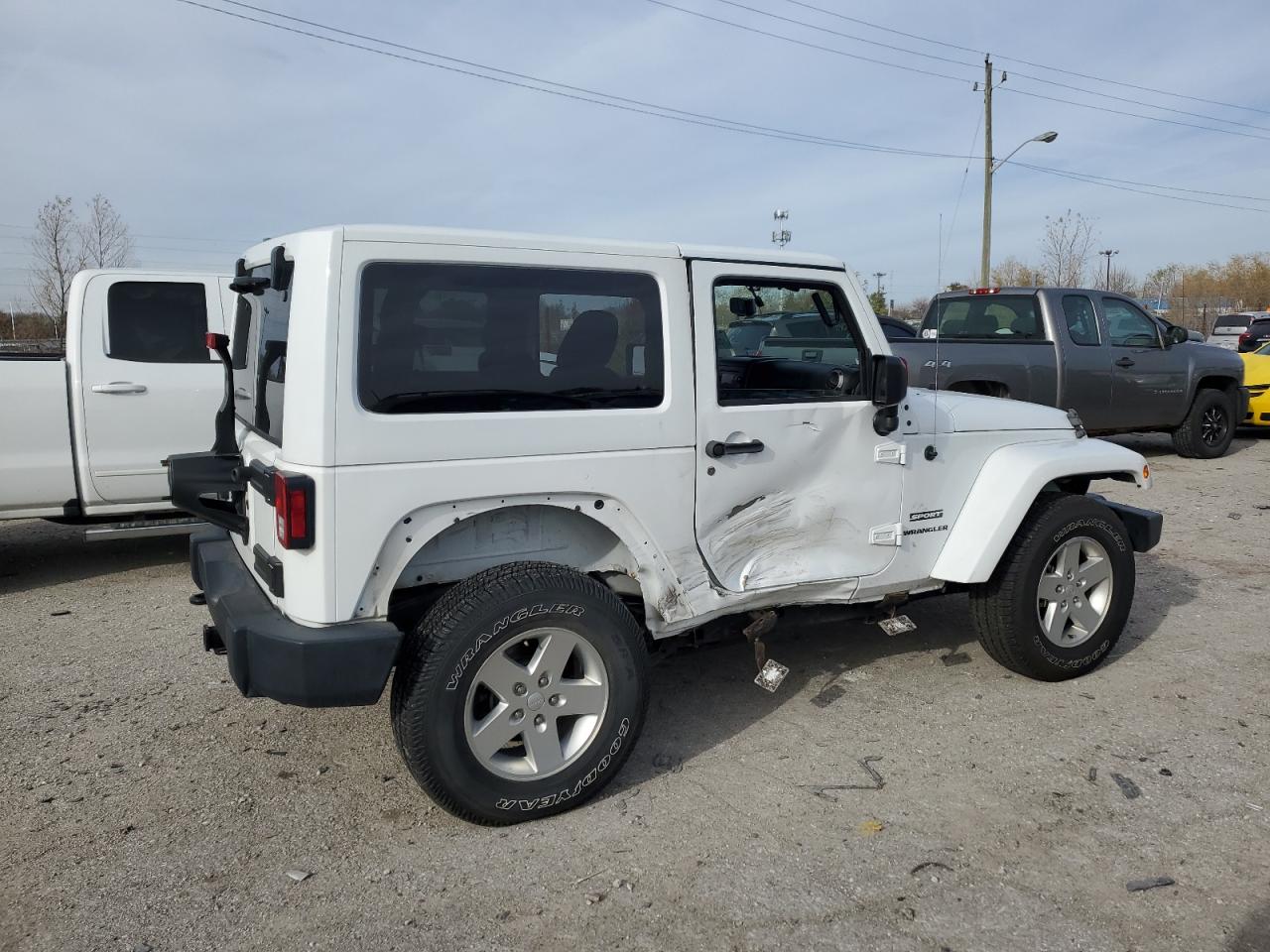 2015 Jeep Wrangler VIN 1C4AJWAGXFL503686 Copart auction photo, side / minor dent/scratches damage thumbnail 3