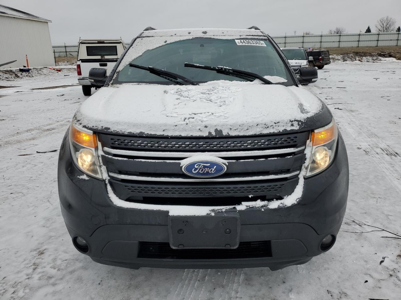 2014 Ford Explorer VIN 1FM5K8F83EGC25258 Copart auction photo, side / front end damage thumbnail 5