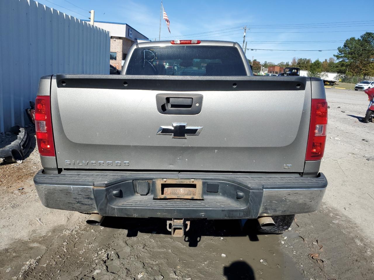 2013 Chevrolet Silverado VIN 1GCRKSE70DZ261715 Copart auction photo, front end damage thumbnail 6