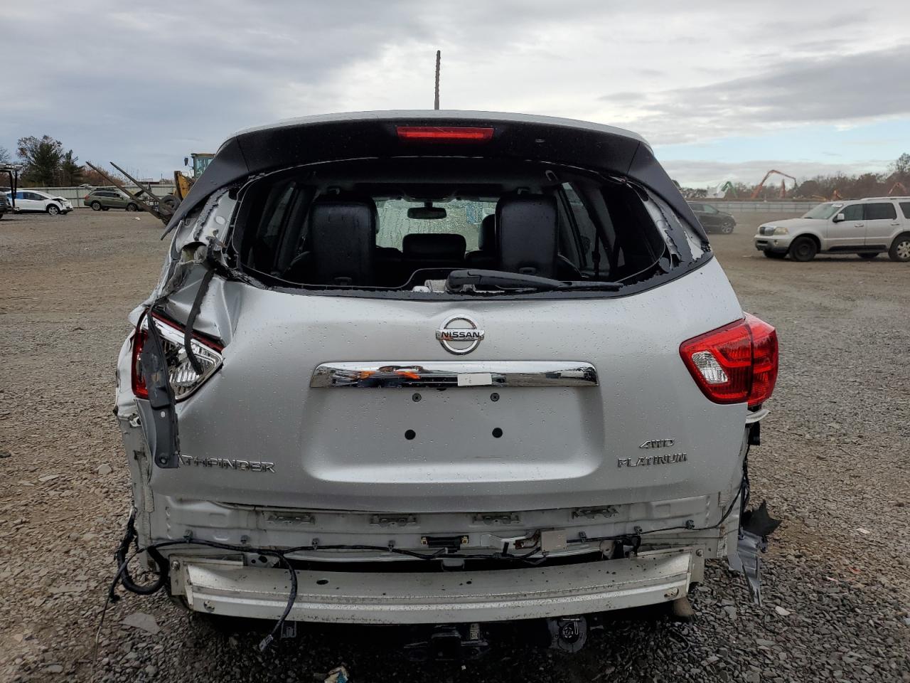 2017 Nissan Pathfinder VIN 5N1DR2MM4HC681687 Copart auction photo, rear end damage thumbnail 6