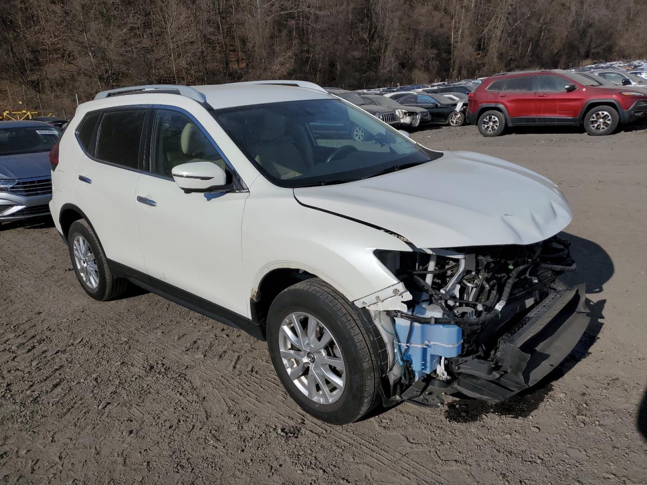 2018 Nissan Rogue VIN 5N1AT2MV1JC844718 Copart auction photo, front end / minor dent/scratches damage thumbnail 4