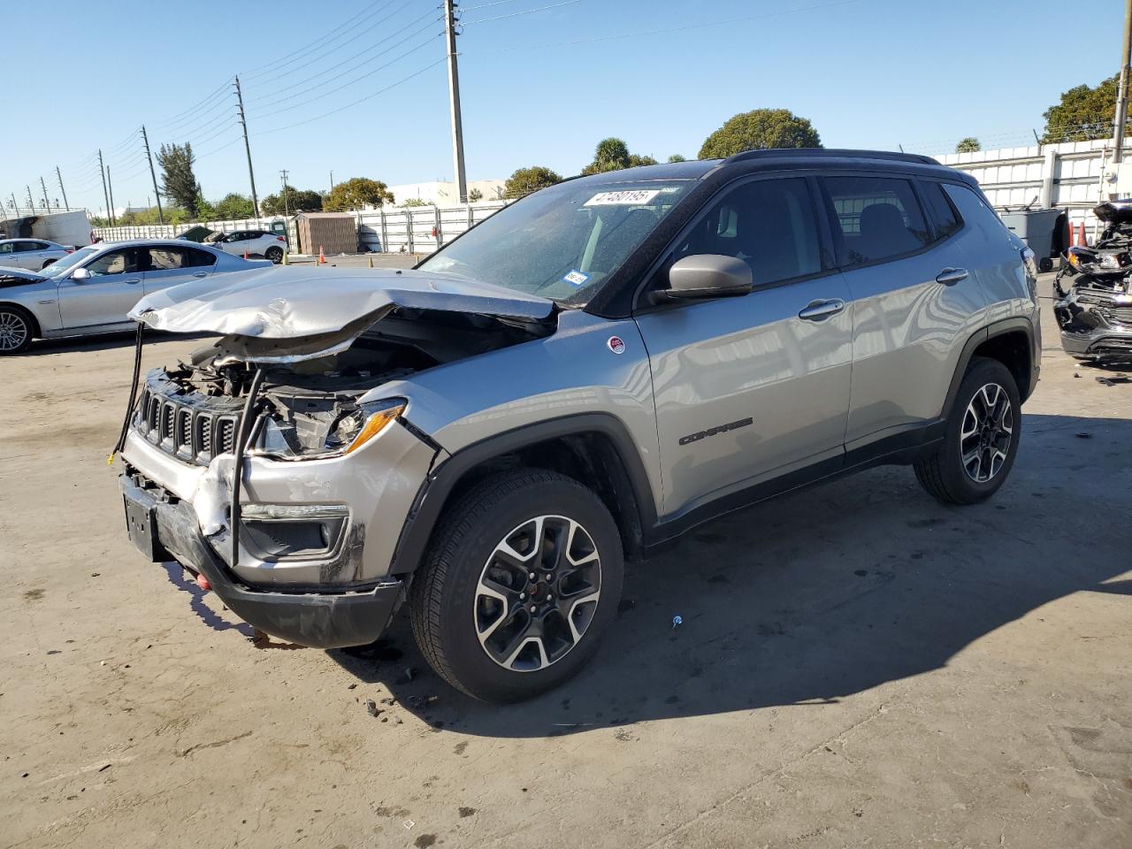 2020 Jeep Compass VIN 3C4NJDDB9LT106573