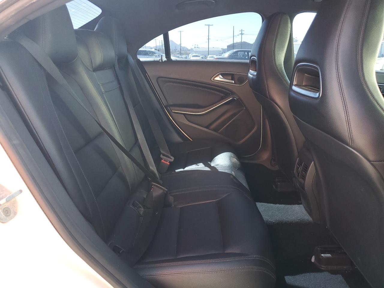 2015 Mercedes-Benz CLA-klasse VIN WDDSJ4EB5FN188748 Copart auction photo, rear end damage thumbnail 11