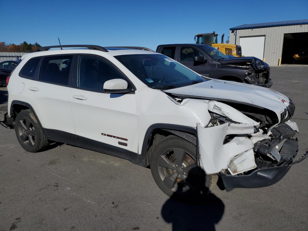 2016 Jeep Grand Cherokee VIN 1C4PJMCB1GW267865 Copart auction photo, front end / rear end damage thumbnail 4
