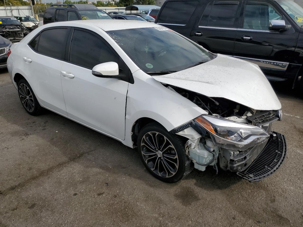 2016 Toyota Corolla VIN 5YFBURHE0GP379468 Copart auction photo, front end damage thumbnail 4