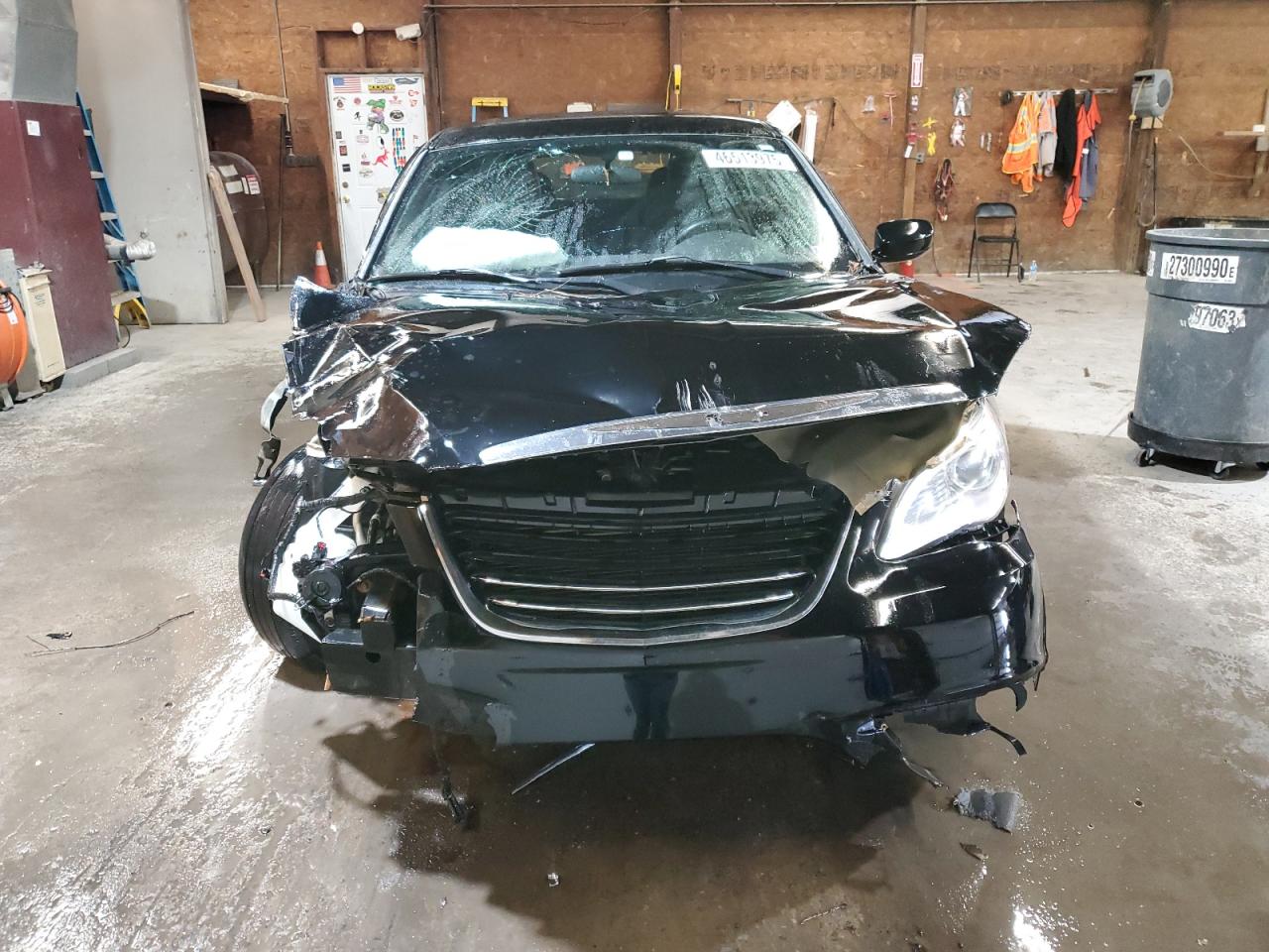 2011 Chrysler 200 VIN 1C3BC1FG9BN623380 Copart auction photo, front end / side damage thumbnail 5