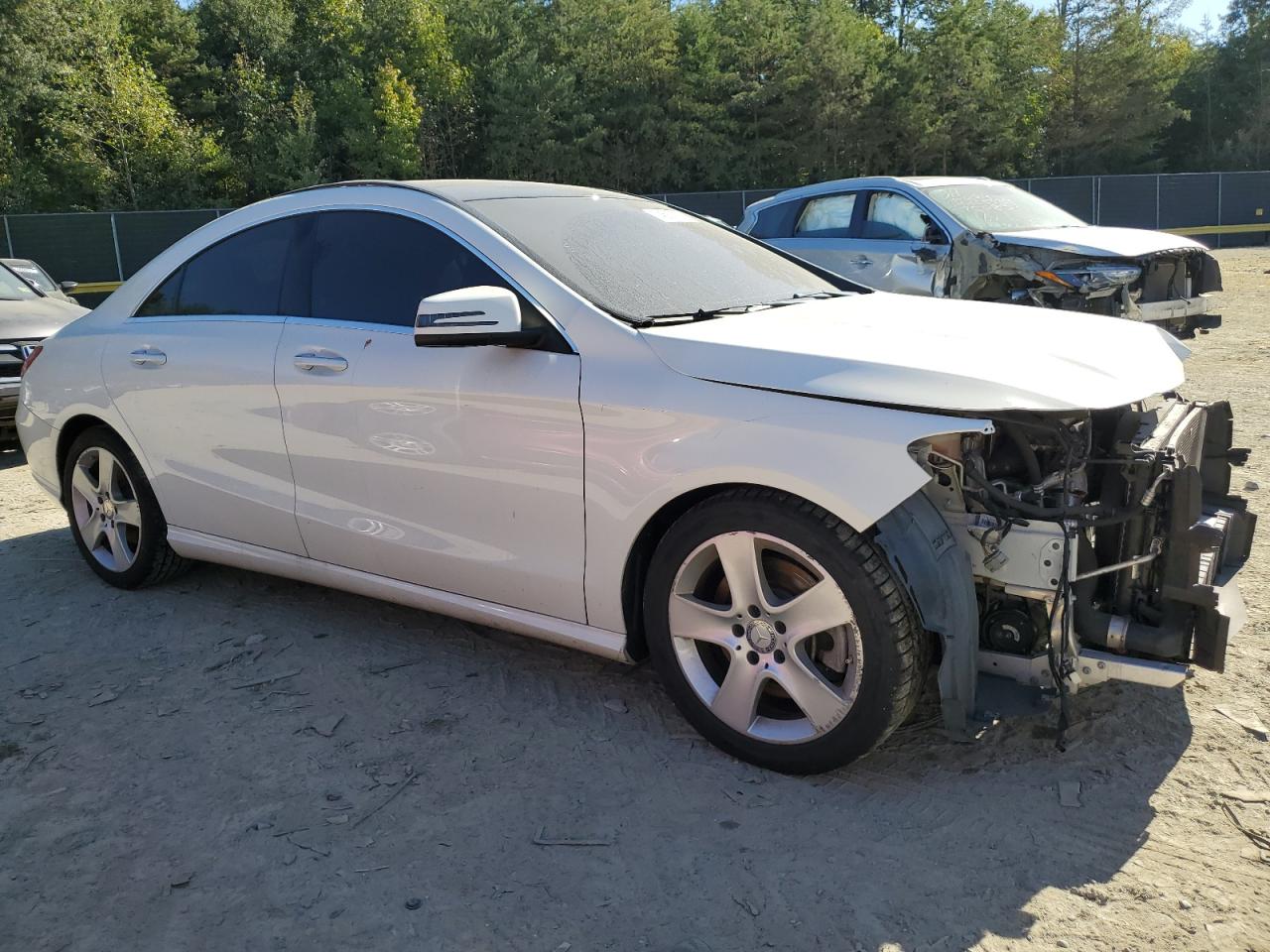2017 Mercedes-Benz CLA-klasse VIN WDDSJ4EB8HN464195 Copart auction photo, front end / side damage thumbnail 4
