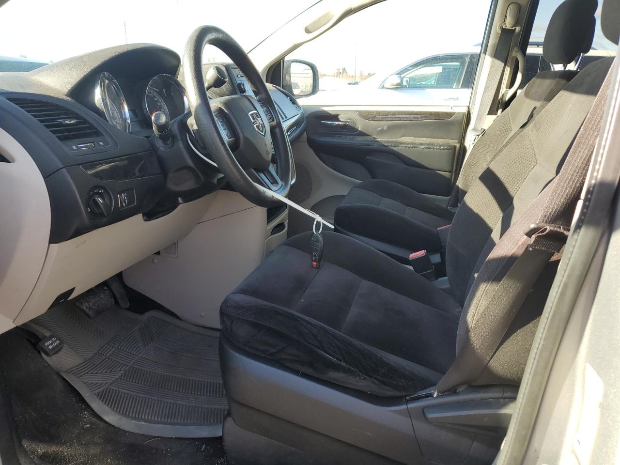 2014 Dodge Caravan VIN 2C4RDGBG0ER424788 Copart auction photo, front end / minor dent/scratches damage thumbnail 7