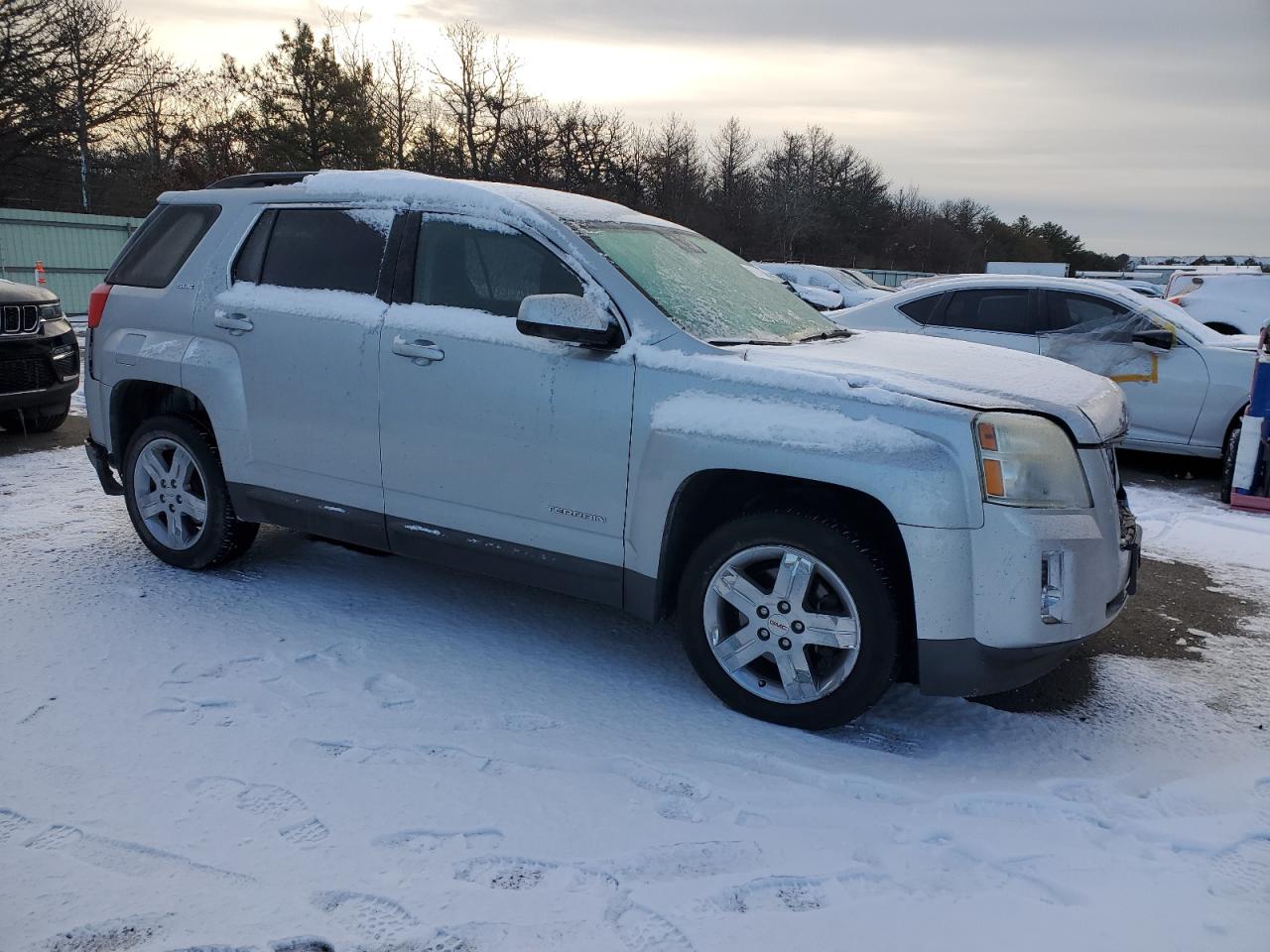 2013 GMC Terrain VIN 2GKFLTE38D6162689 Copart auction photo, rear end / front end damage thumbnail 4