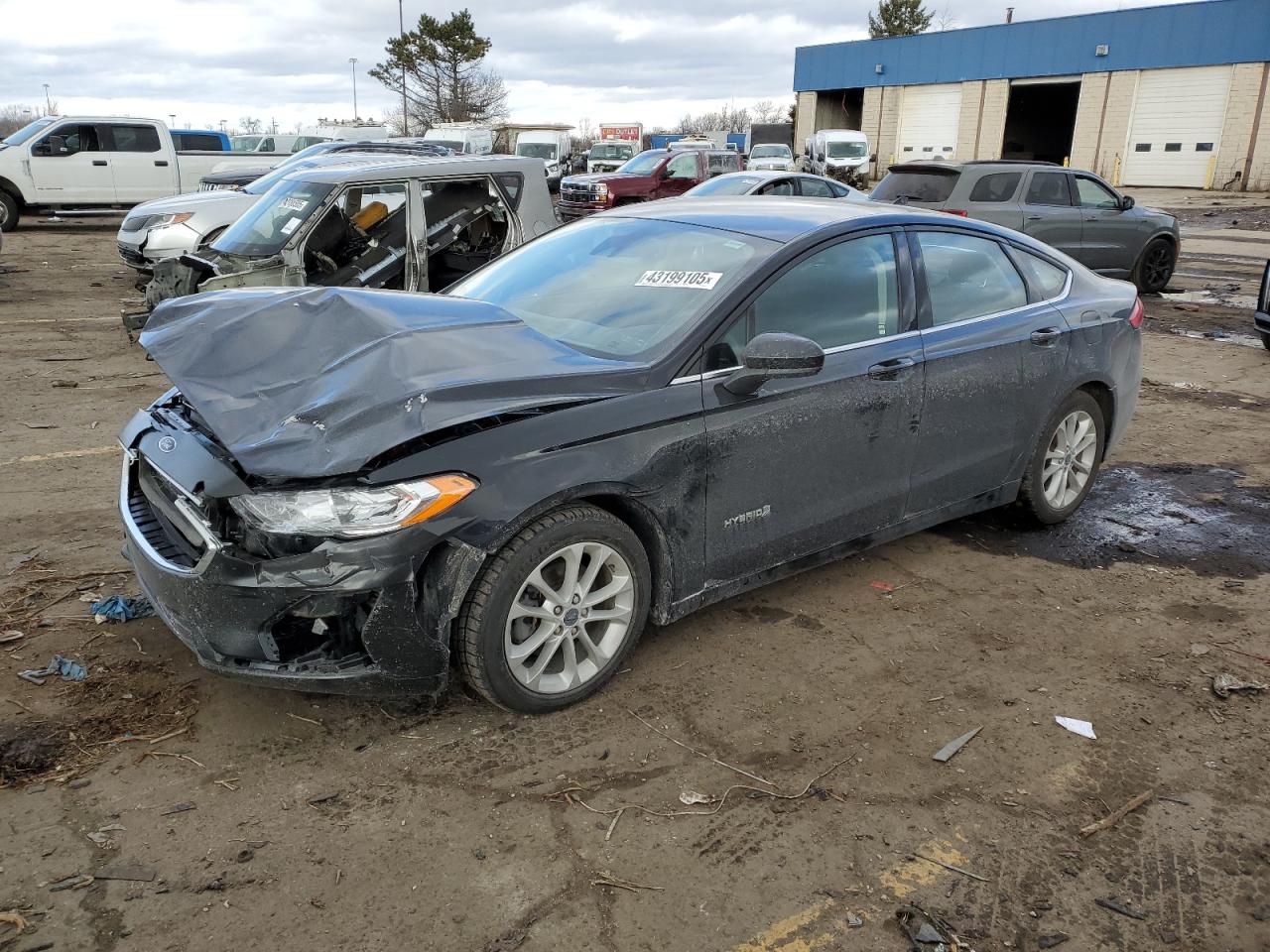 2019 Ford Fusion VIN 3FA6P0LU9KR197103
