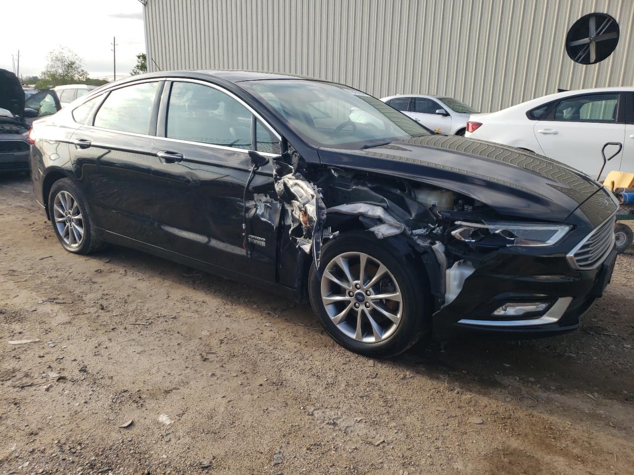 2018 Ford Fusion VIN 3FA6P0SU7JR254883 Copart auction photo, front end / side damage thumbnail 4