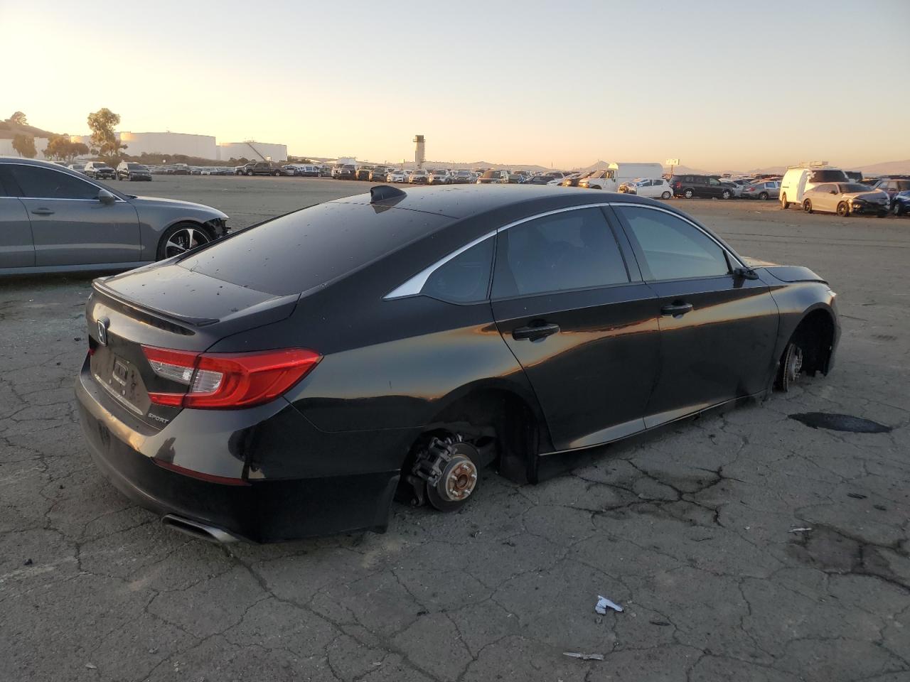 2022 Honda Accord VIN 1HGCV1F31NA113724 Copart auction photo, vandalism / stripped damage thumbnail 3
