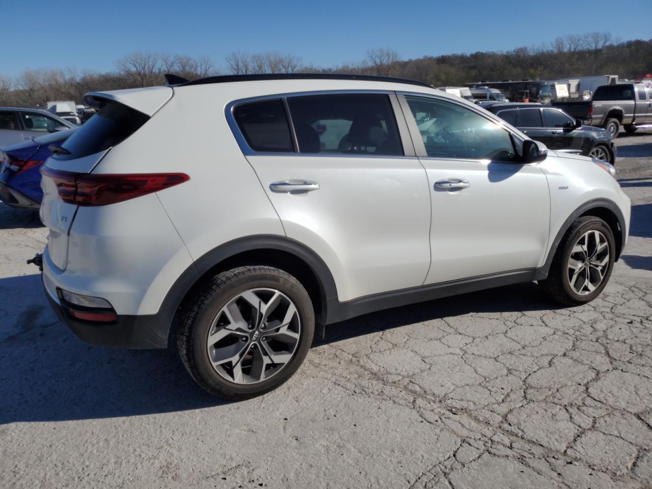 2022 KIA Sportage VIN KNDPNCACXN7983052 Copart auction photo, rear end damage thumbnail 3