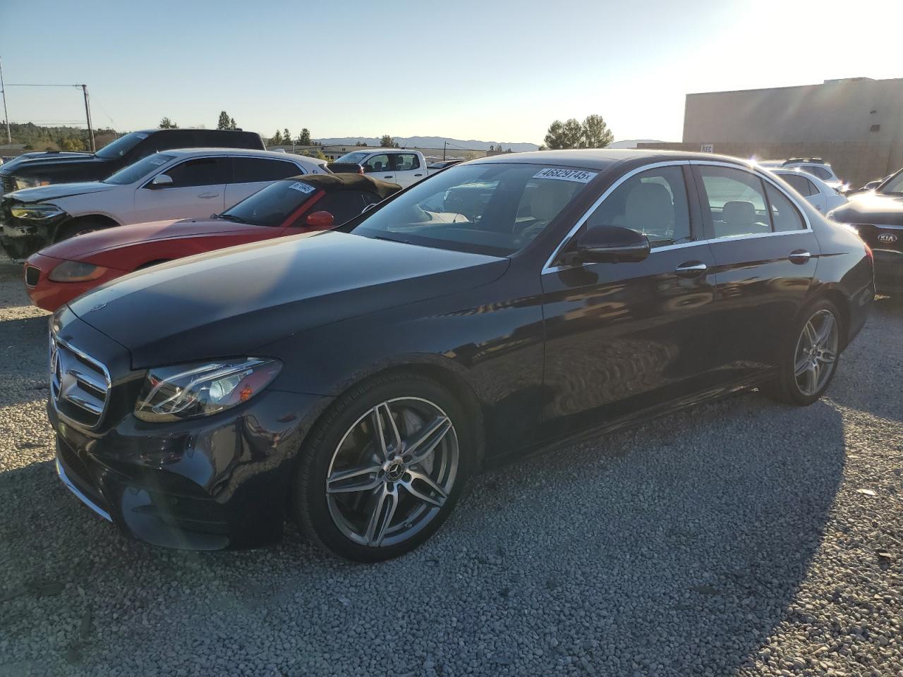 2019 Mercedes-Benz E-klasse VIN WDDZF6JB0KA515463