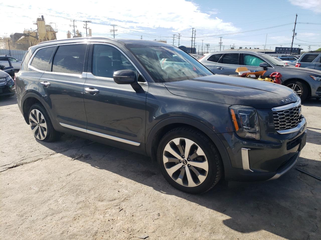 2021 KIA Telluride VIN 5XYP6DHC8MG105565 Copart auction photo, all over damage thumbnail 4