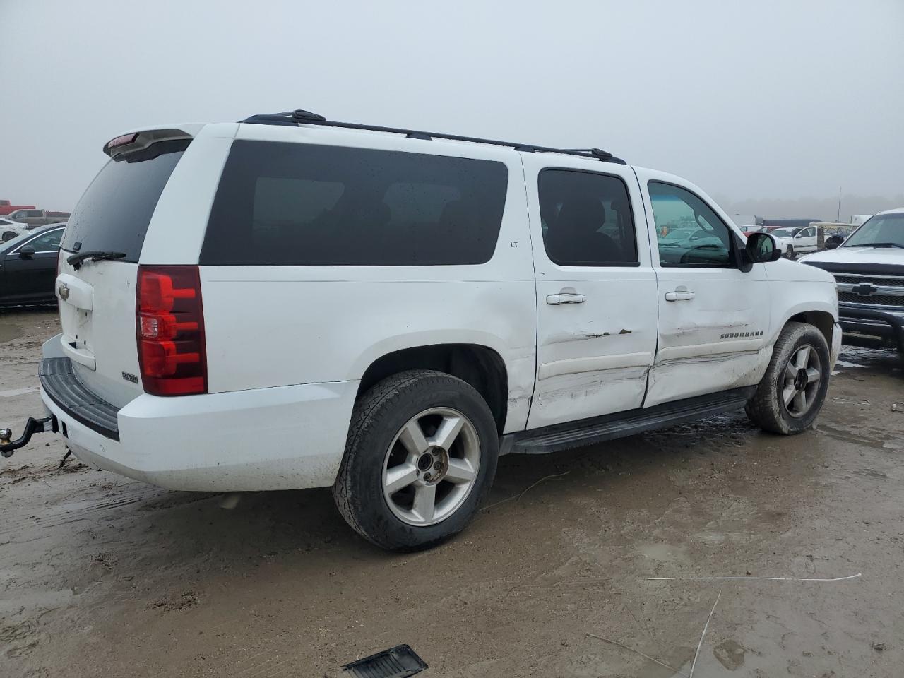 2008 Chevrolet Suburban VIN 3GNFC16088G206048 Copart auction photo, side / minor dent/scratches damage thumbnail 3