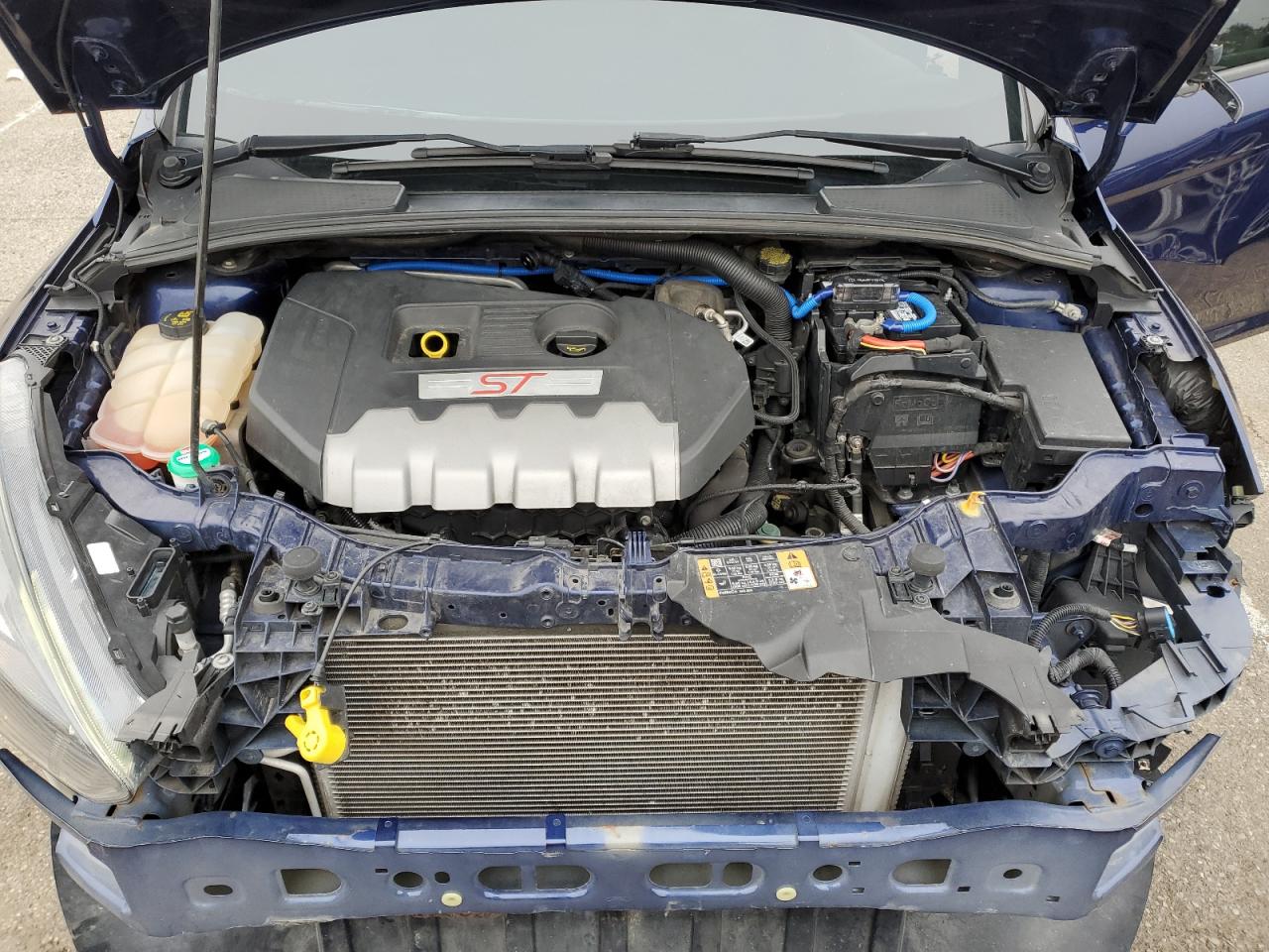 2016 Ford Focus VIN 1FADP3L9XGL333166 Copart auction photo, front end / side damage thumbnail 13