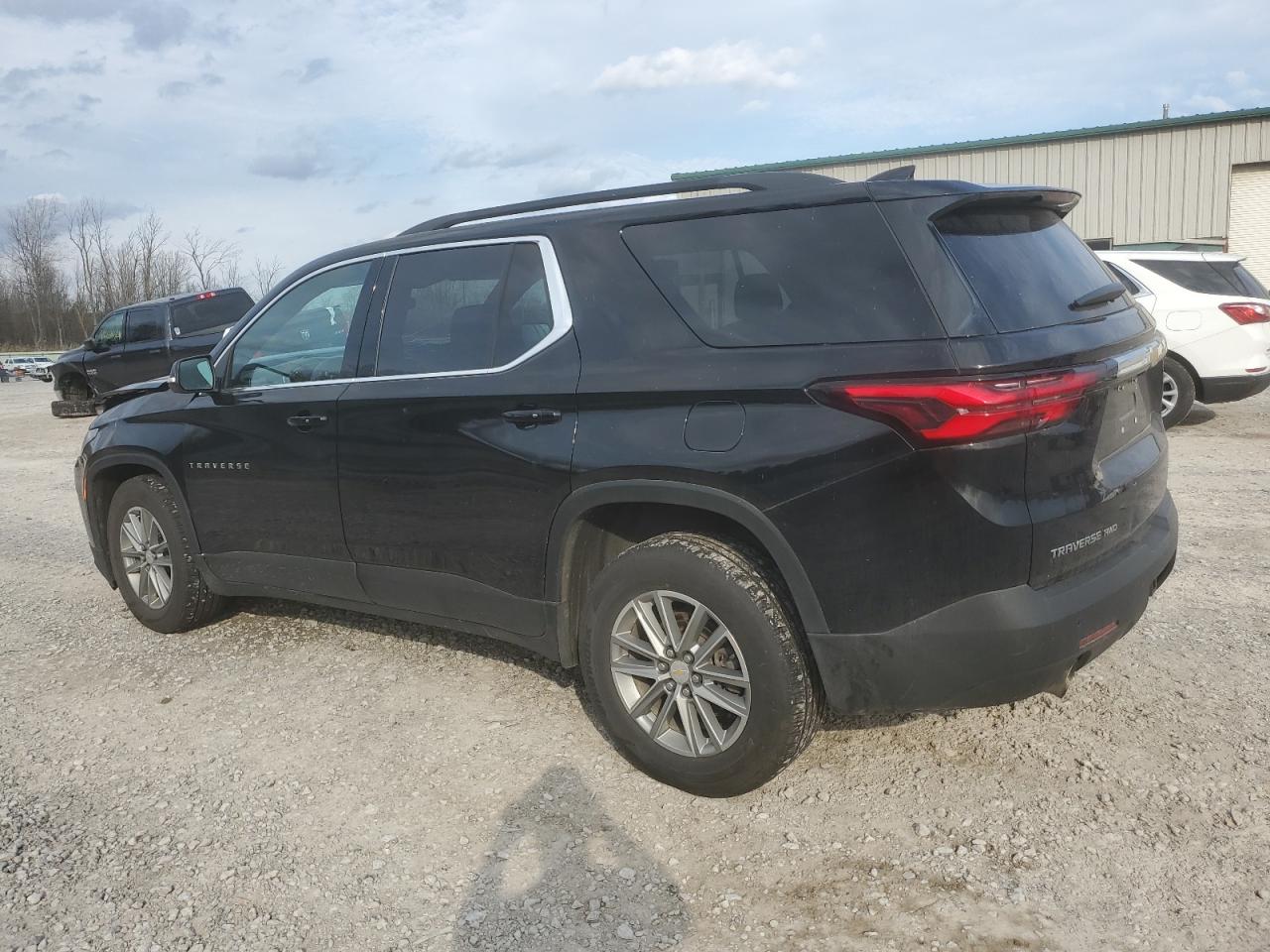 2022 Chevrolet Traverse VIN 1GNEVHKW9NJ131640 Copart auction photo, front end damage thumbnail 2