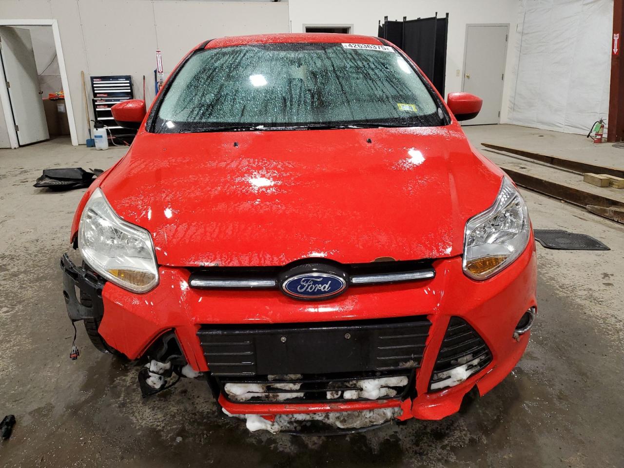 2012 Ford Focus VIN 1FAHP3K26CL185954 Copart auction photo, front end damage thumbnail 5
