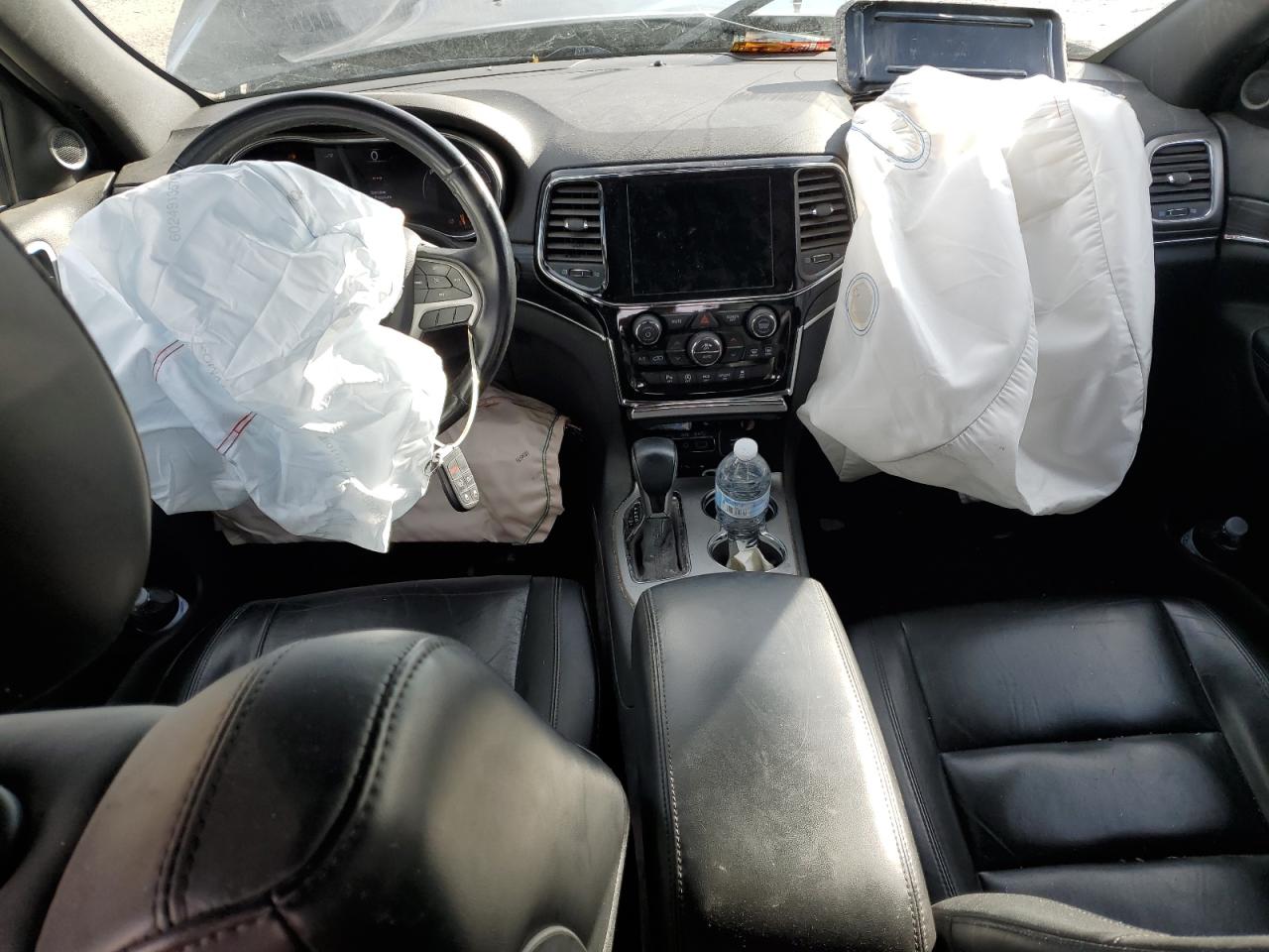 2019 Jeep Grand Cherokee VIN 1C4RJFBG3KC711484 Copart auction photo, biohazard/chemical / front end damage thumbnail 8