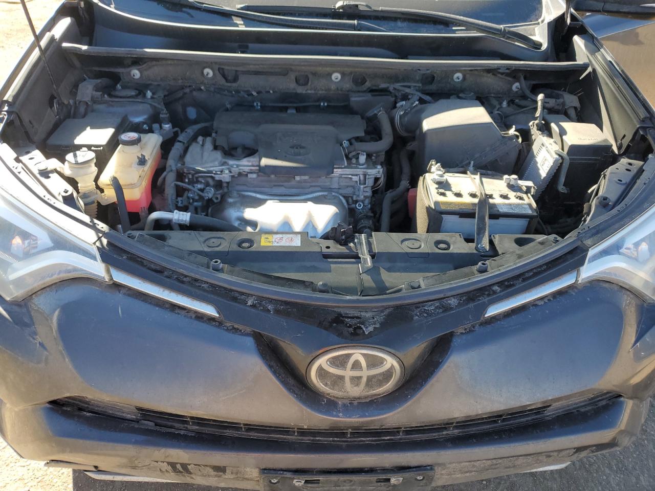 2018 Toyota RAV 4 VIN JTMDFREV7JJ729164 Copart auction photo, rear end damage thumbnail 13
