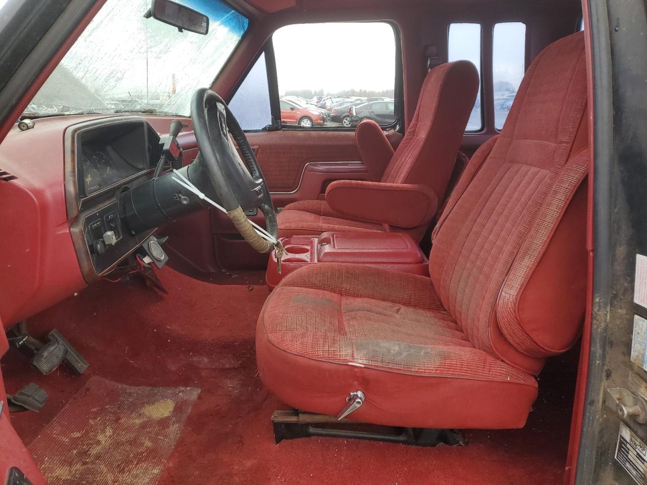 1988 Ford F250 VIN 1FTHX25G1JKB08326 Copart auction photo, all over damage thumbnail 7