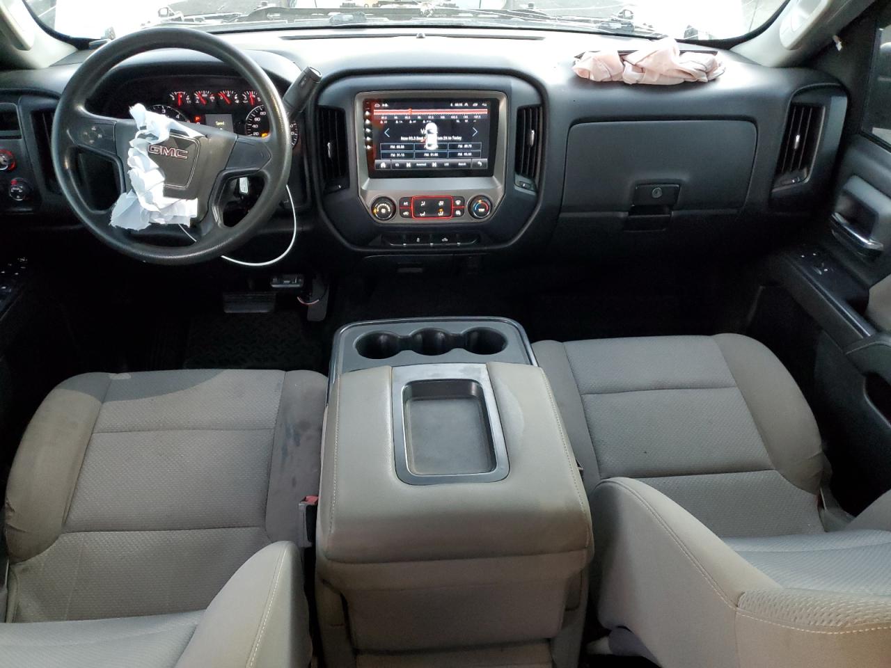 2015 GMC Sierra VIN 1GT12XEG3FF585918 Copart auction photo, front end / minor dent/scratches damage thumbnail 8