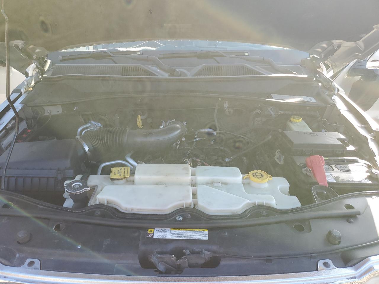 2008 Jeep Liberty (North America) VIN 1J8GN58K68W157195 Copart auction photo, side / front end damage thumbnail 14