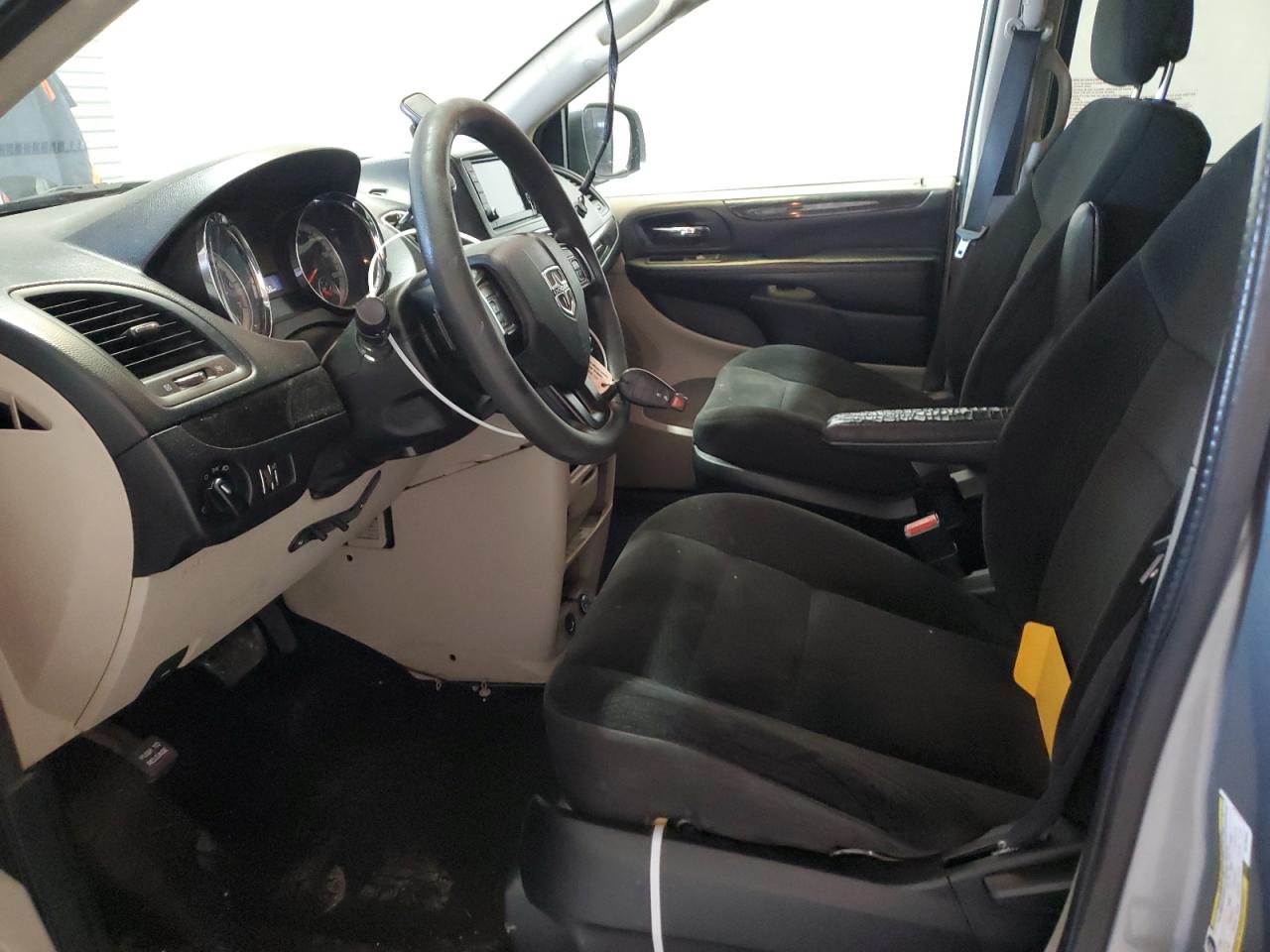 2019 Dodge Caravan VIN 2C4RDGBG5KR798664 Copart auction photo, front end damage thumbnail 7