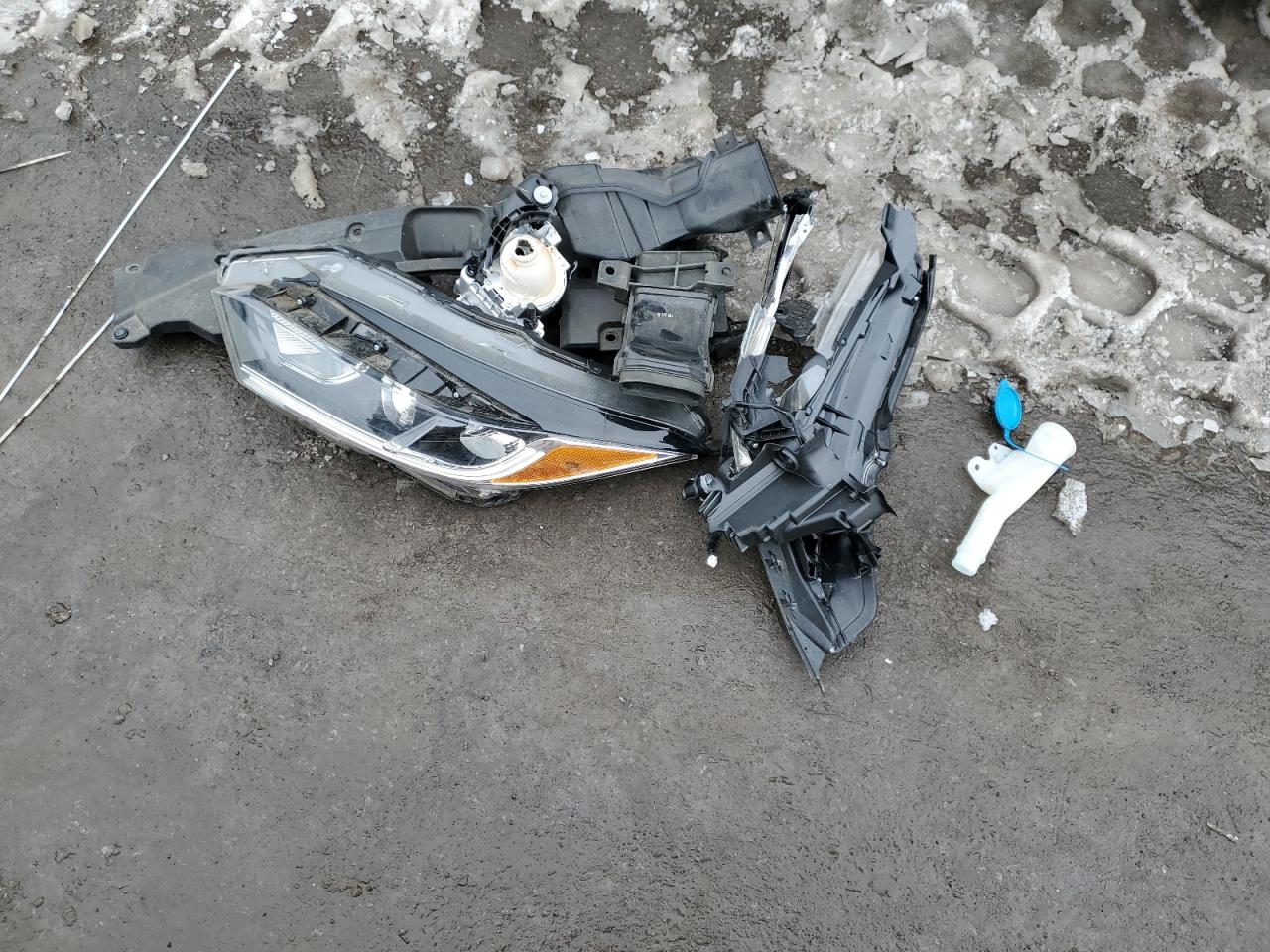 2022 Honda HR-V VIN 3CZRU6H58NM717257 Copart auction photo, front end / minor dent/scratches damage thumbnail 13