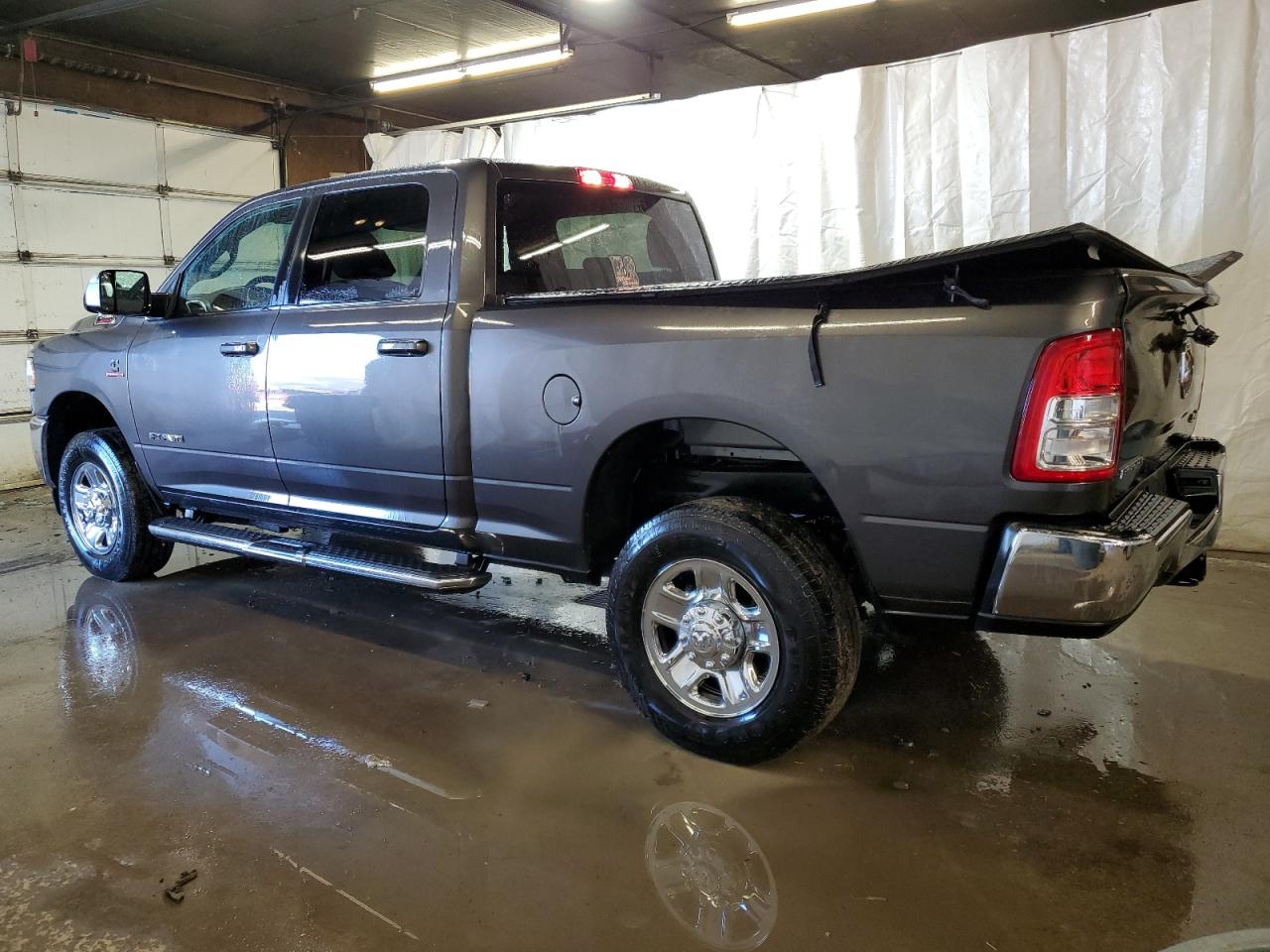 2022 RAM 2500 VIN 3C6UR5DLXNG437331 Copart auction photo, all over damage thumbnail 2