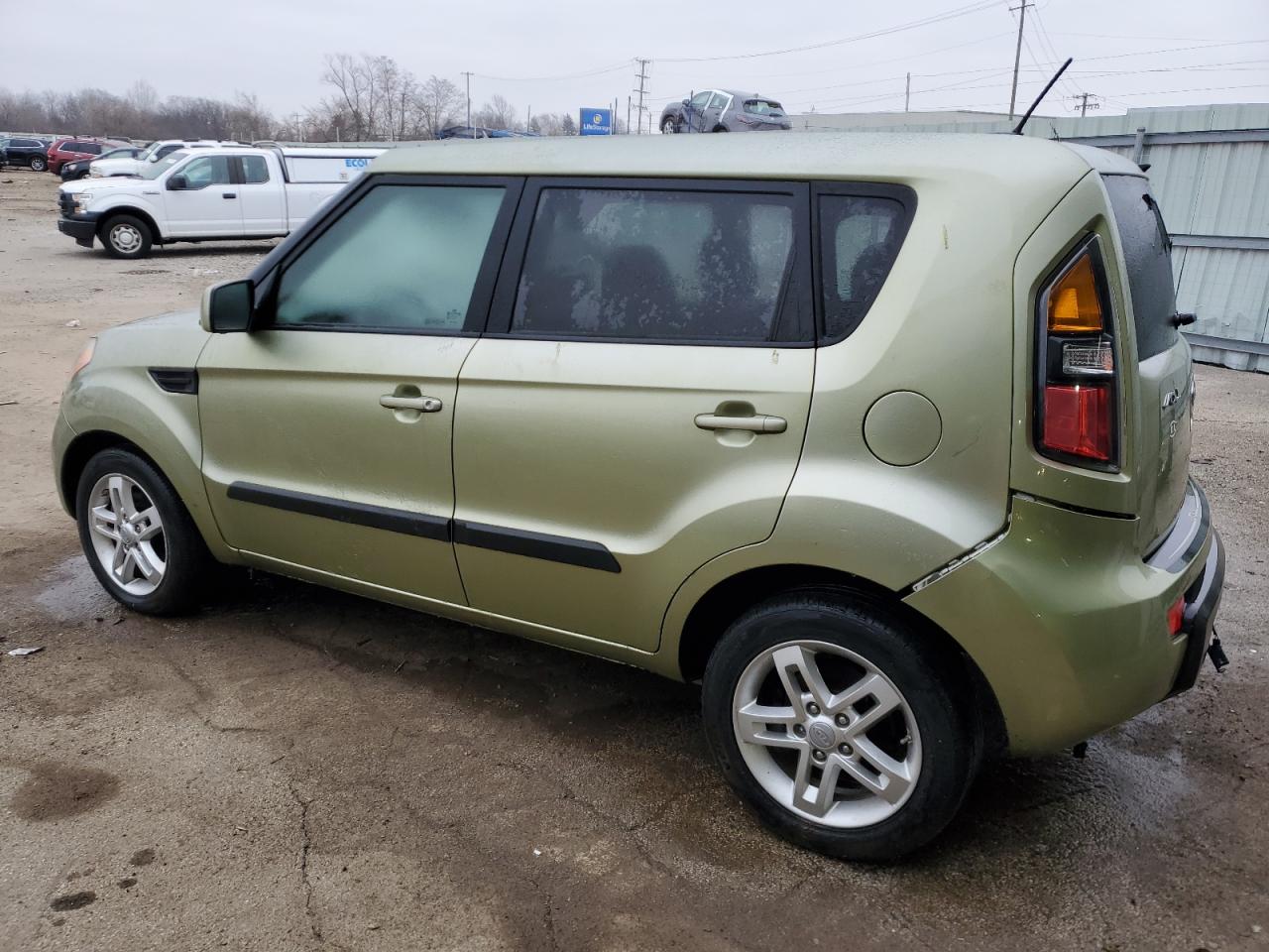2011 KIA Soul VIN KNDJT2A25B7289068 Copart auction photo, vandalism / rear end damage thumbnail 2