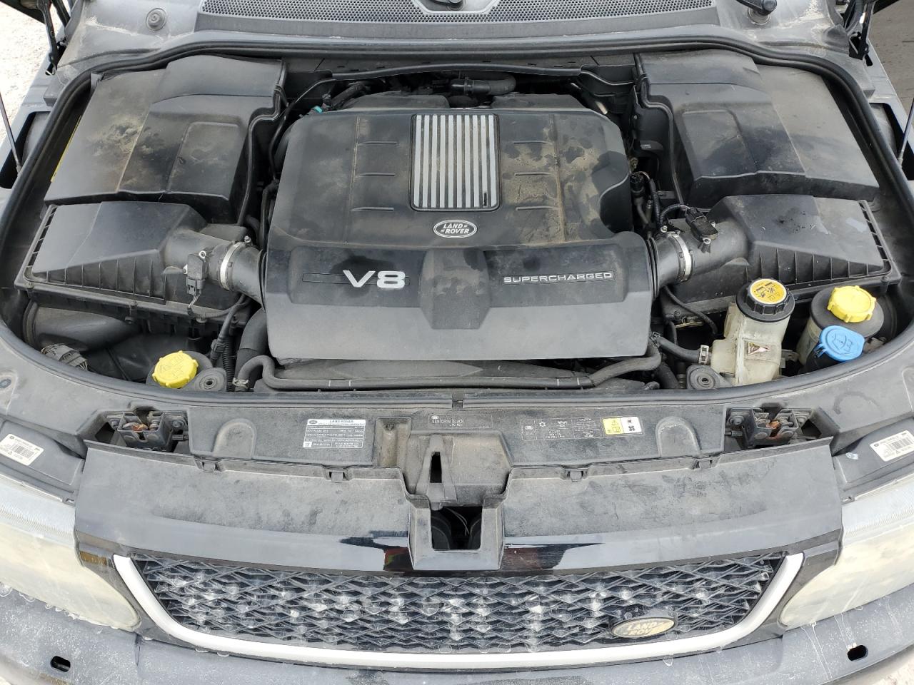 2011 Land Rover Range Rover VIN SALSH2E43BA264165 Copart auction photo, all over damage thumbnail 13