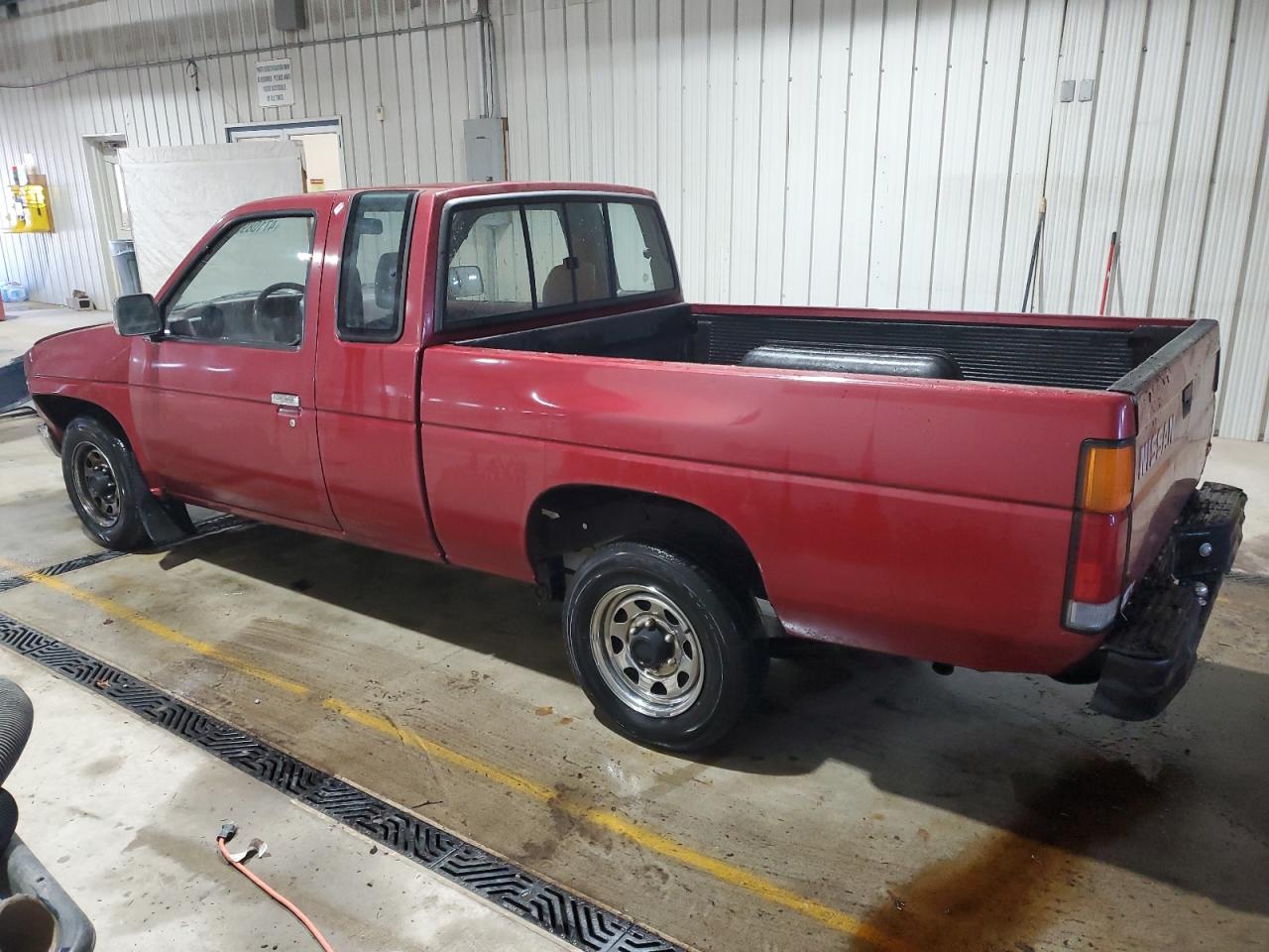 1991 Nissan Titan VIN 1N6SD16S8MC344169 Copart auction photo, front end damage thumbnail 2
