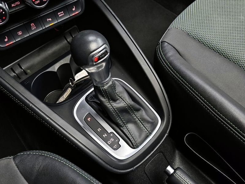 2015 Audi A1 VIN WAUZZZ8X7FB032523 Encar auction photo thumbnail 9