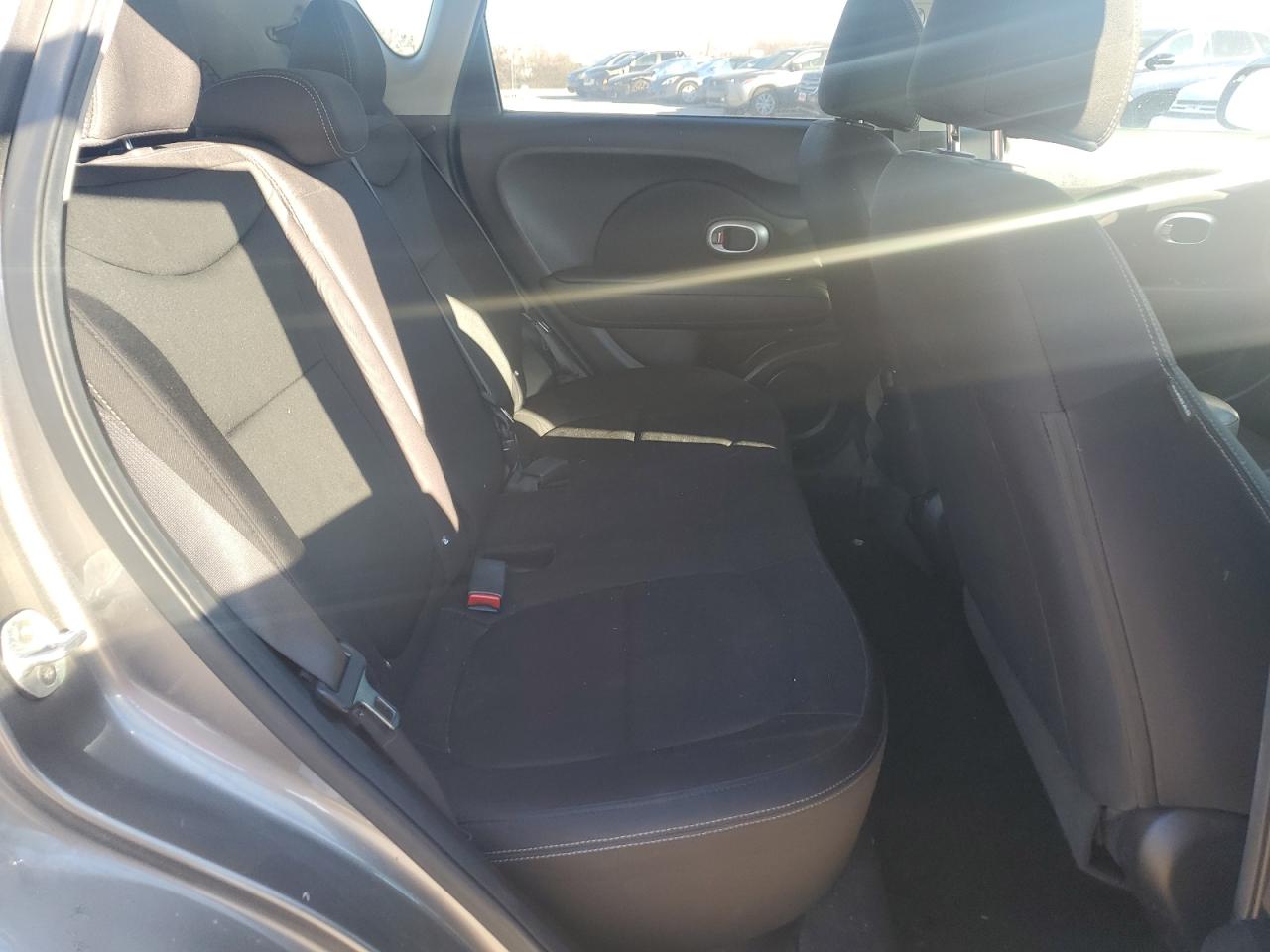 2017 KIA Soul VIN KNDJN2A25H7460923 Copart auction photo, rear end / minor dent/scratches damage thumbnail 11
