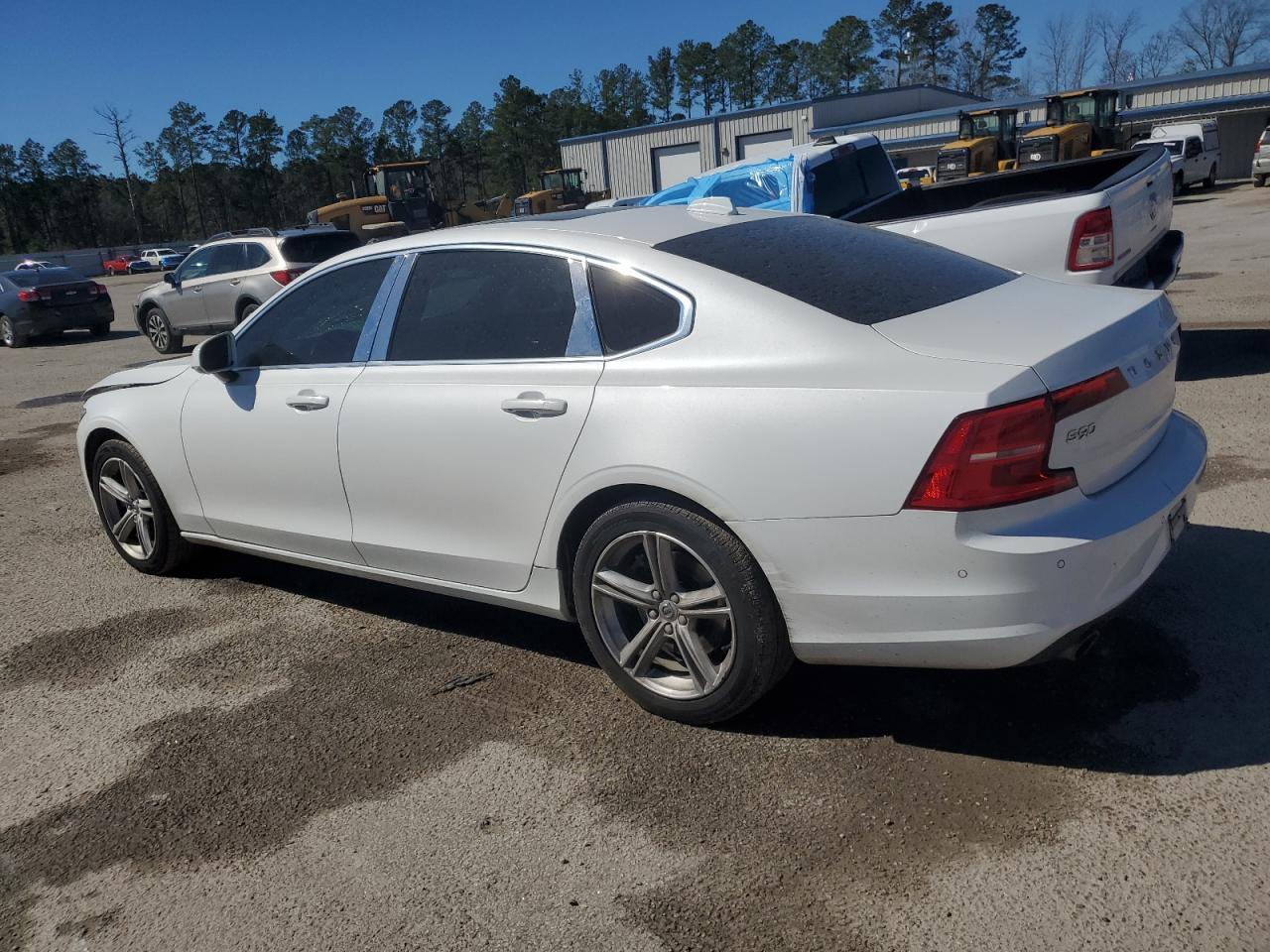 2018 Volvo S90 VIN LVY982MK3JP024026 Copart auction photo, front end damage thumbnail 2