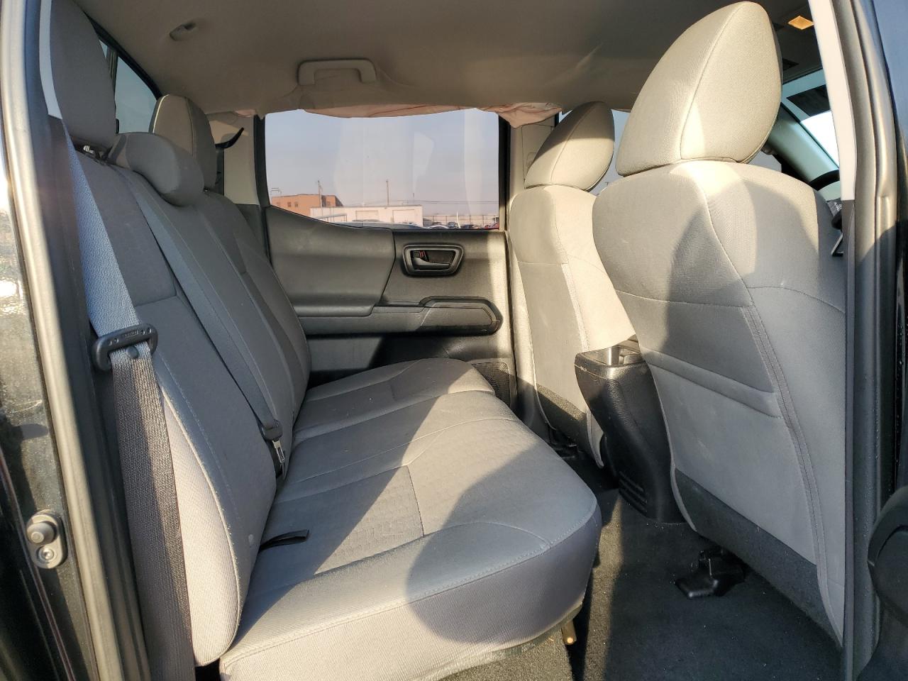 2018 Toyota Tacoma VIN 5TFAX5GN6JX120019 Copart auction photo, side damage thumbnail 10