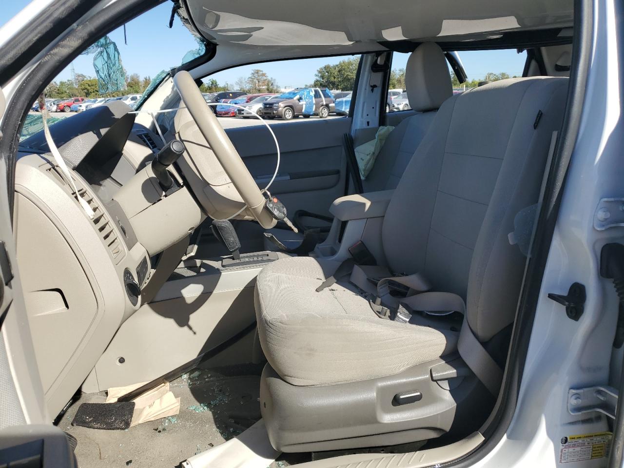 2012 Ford Escape VIN 1FMCU0D78CKB95262 Copart auction photo, all over damage thumbnail 7