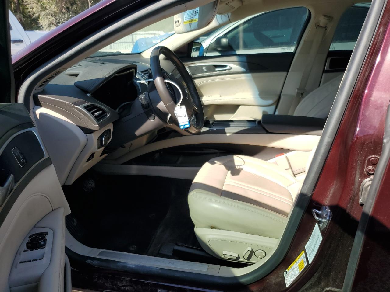 2018 Lincoln MKZ VIN 3LN6L5C94JR619559 Copart auction photo, front end damage thumbnail 7