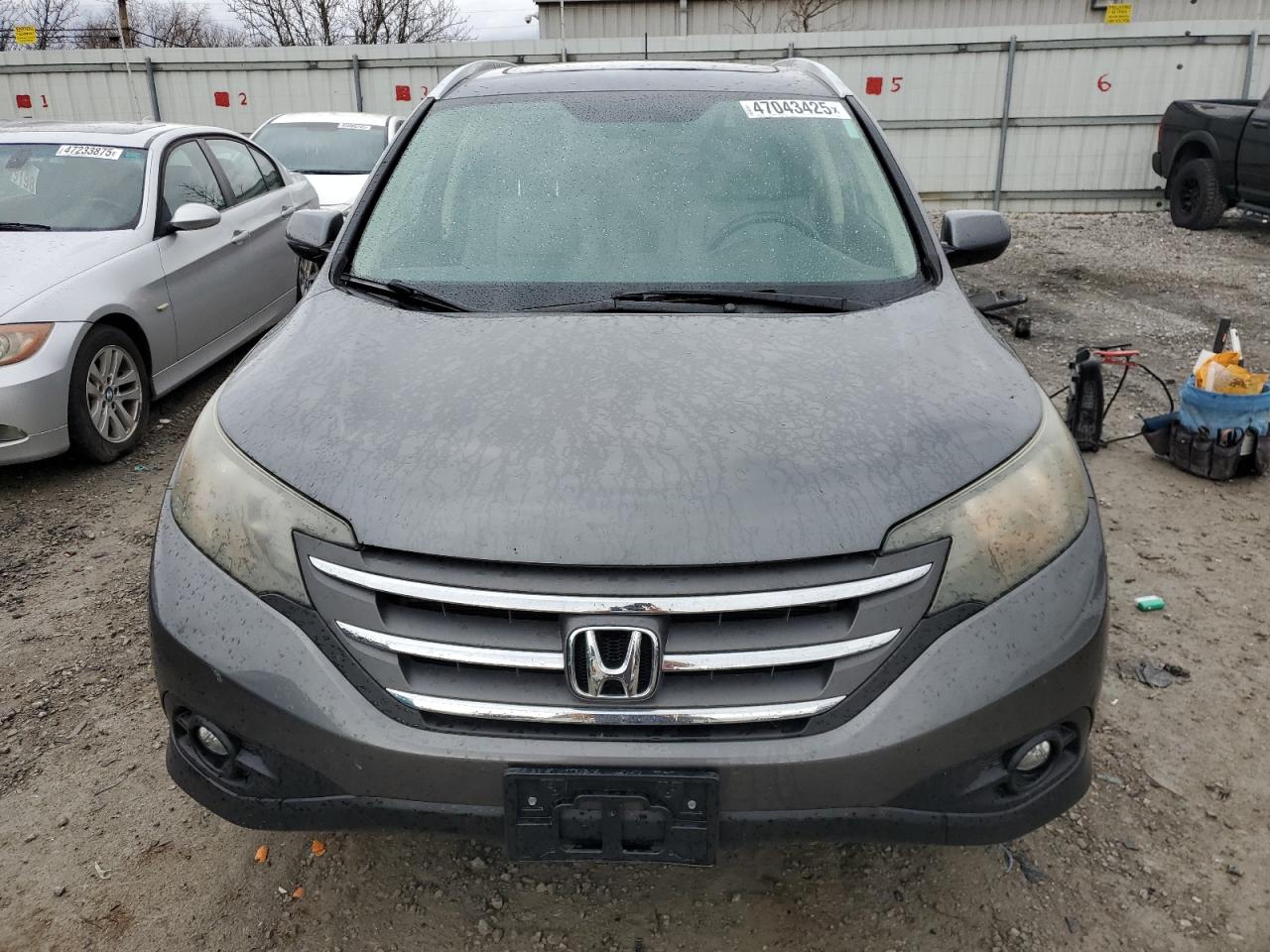 2012 Honda CR-V VIN 2HKRM4H77CH610649 Copart auction photo, side / rear end damage thumbnail 5