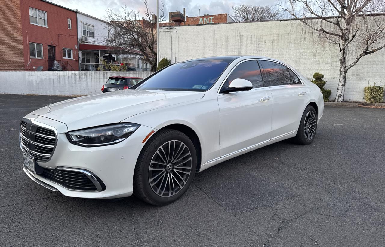 2022 Mercedes-Benz S-klasse VIN W1K6G7GB4NA163859 Copart auction photo, normal wear / minor dent/scratches damage thumbnail 2