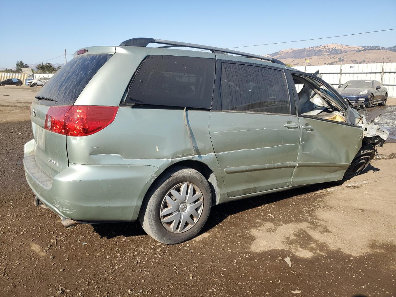 2010 Toyota Sienna VIN 5TDKK4CC6AS323144 Copart auction photo, all over damage thumbnail 3
