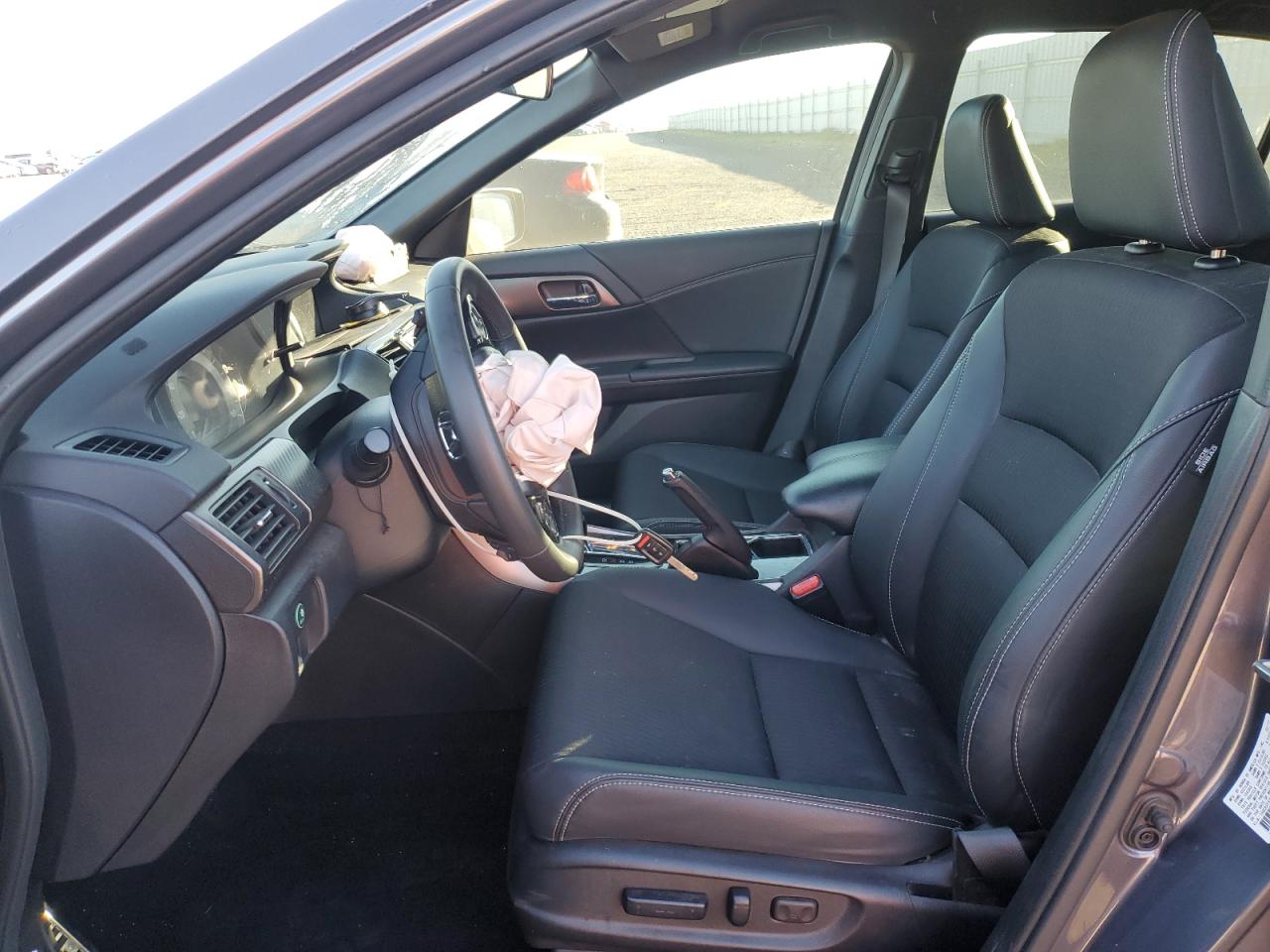 2017 Honda Accord VIN 1HGCR2F52HA163418 Copart auction photo, front end damage thumbnail 7